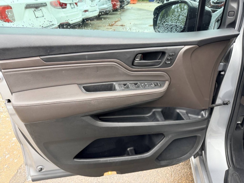 2018 Honda Odyssey Image 13