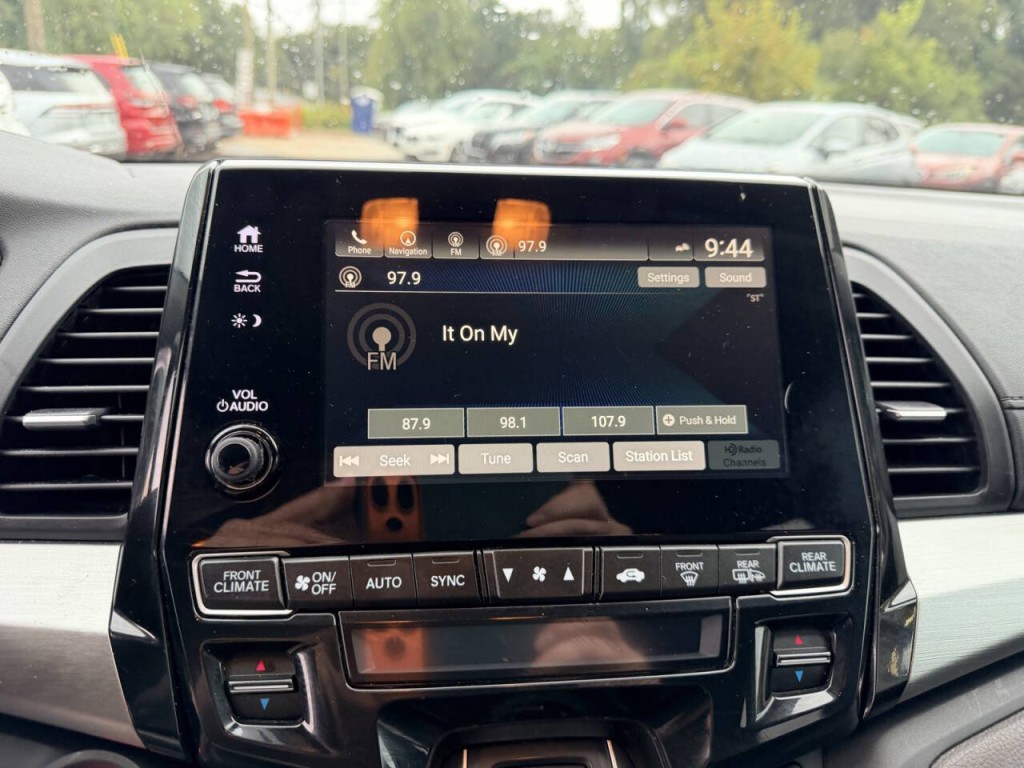 2018 Honda Odyssey Image 18