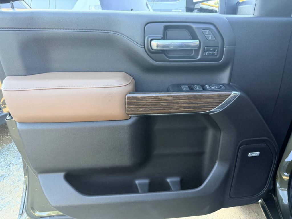 2023 Chevrolet Silverado 1500 Image 13