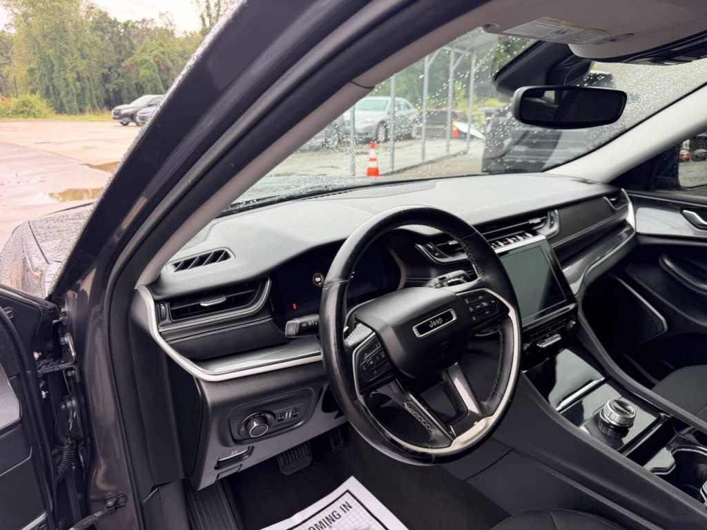 2021 Jeep Grand Cherokee Image 15