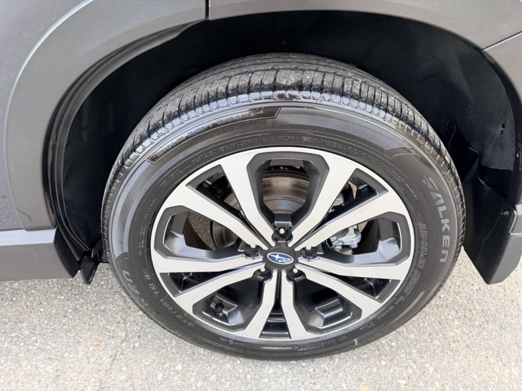 2020 Subaru Forester Image 11