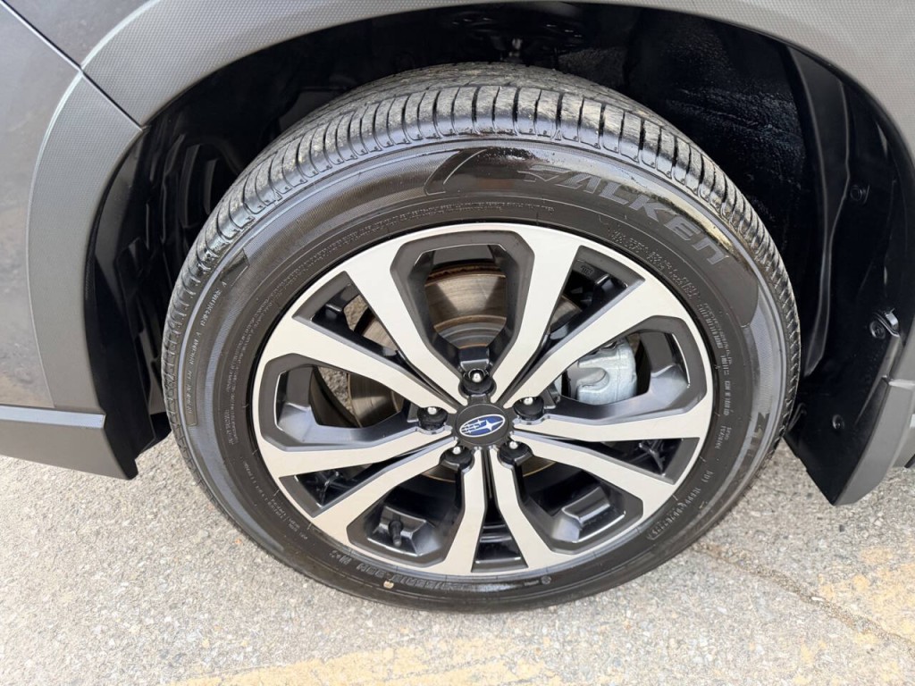 2020 Subaru Forester Image 12