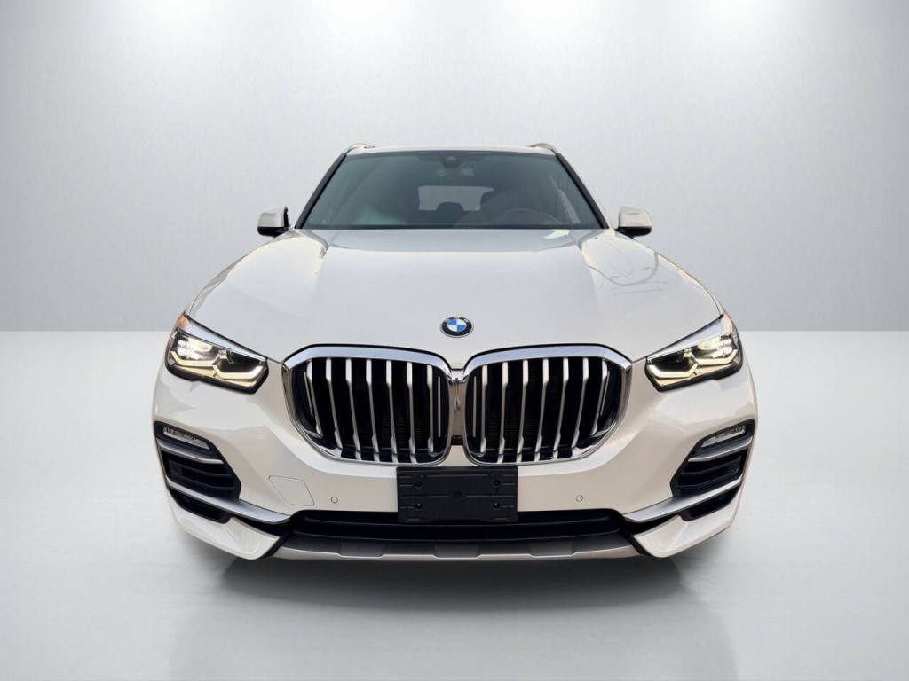2021 BMW X5 Image 2