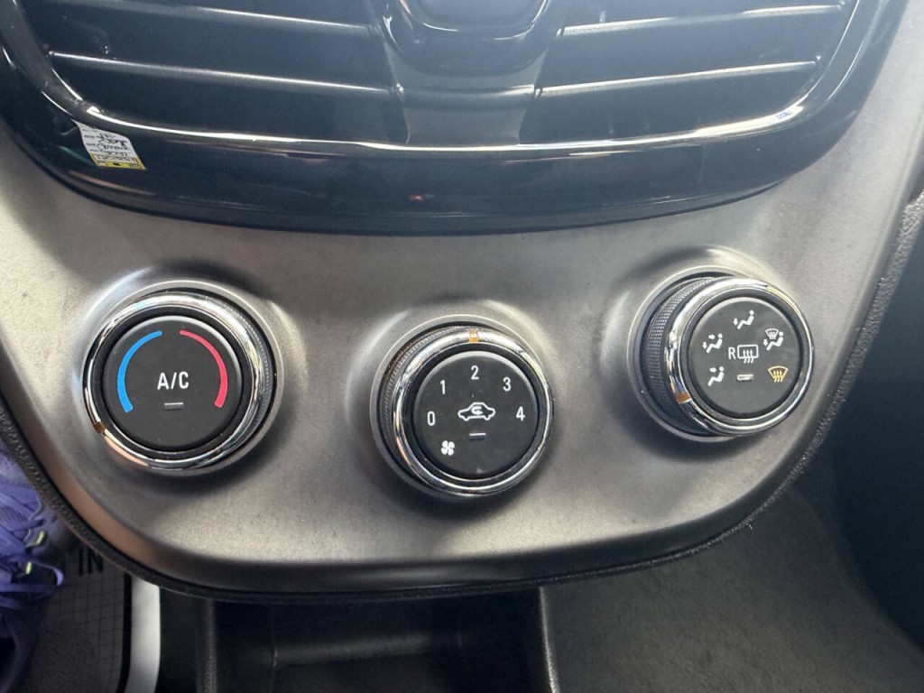 2021 Chevrolet Spark Image 24