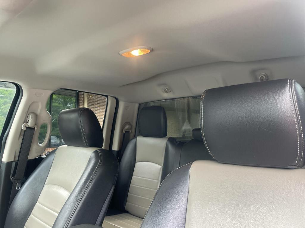 2012 RAM 1500 Image 18