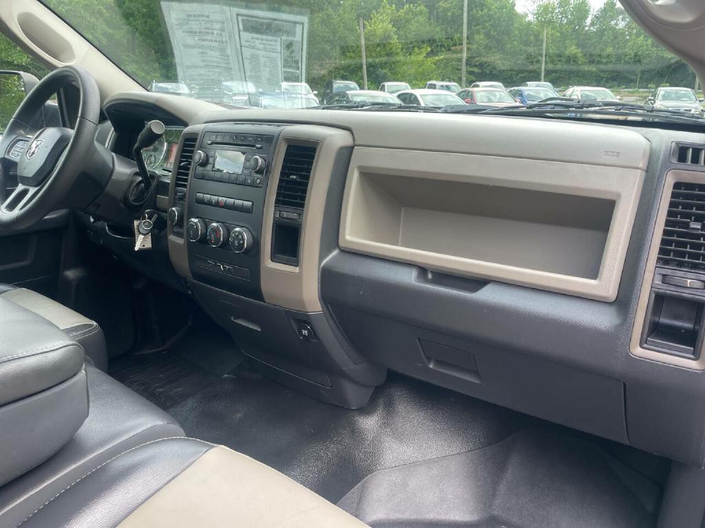 2012 RAM 1500 Image 25