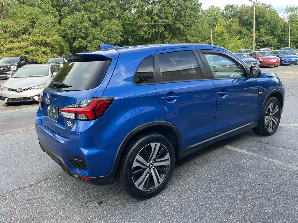 2020 Mitsubishi Outlander Image 6