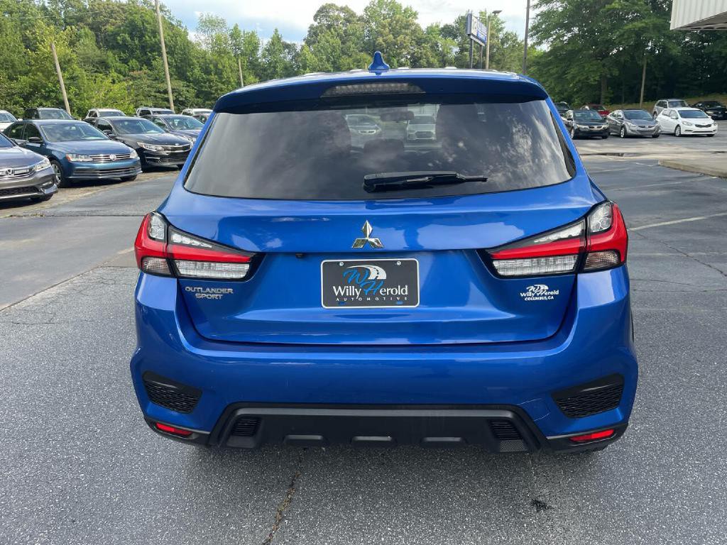 2020 Mitsubishi Outlander Image 7