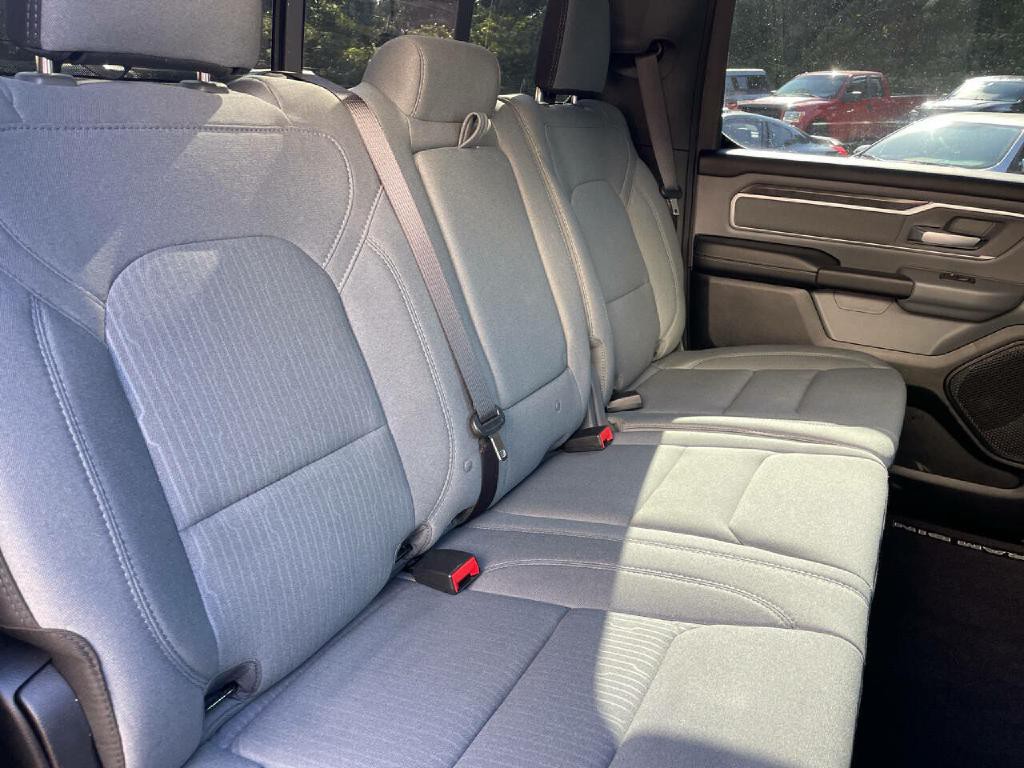 2021 RAM 1500 Image 27