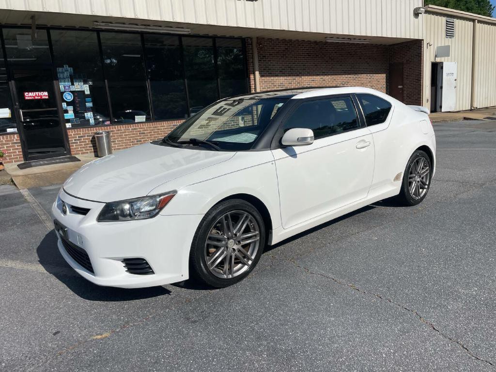 2011 Scion tC Image 2