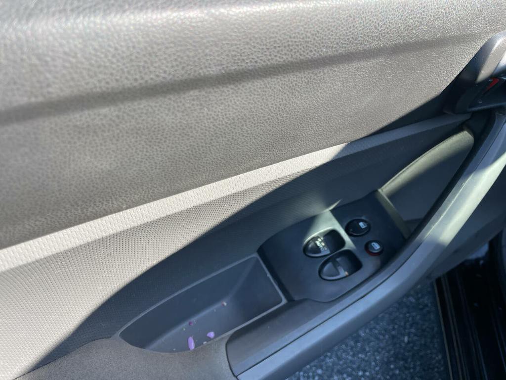2010 Honda Civic Image 11