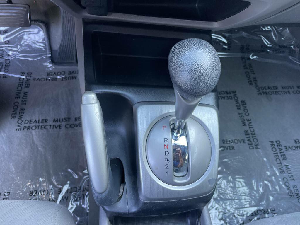 2010 Honda Civic Image 17