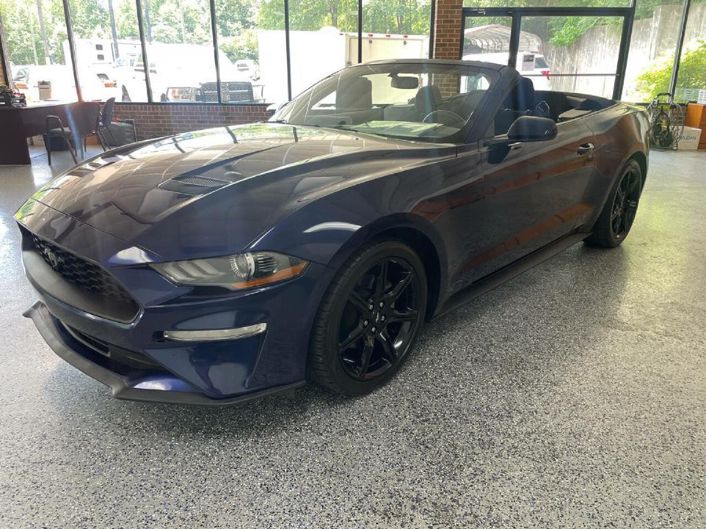 2018 Ford Mustang Image 2