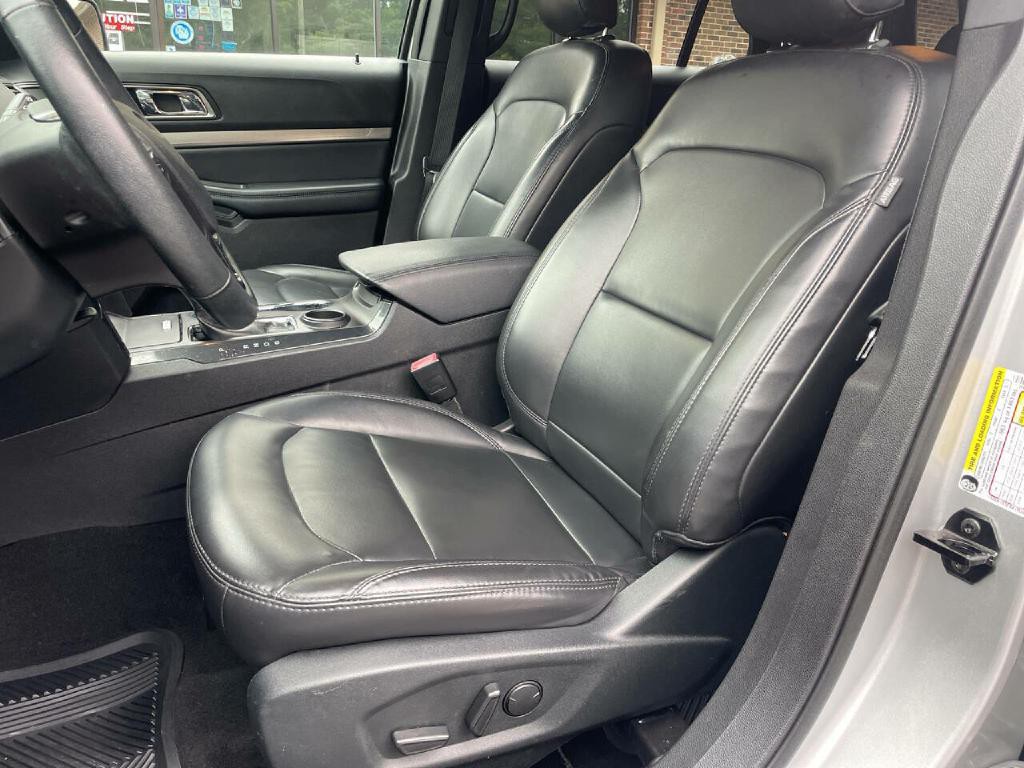 2019 Ford Explorer Image 14