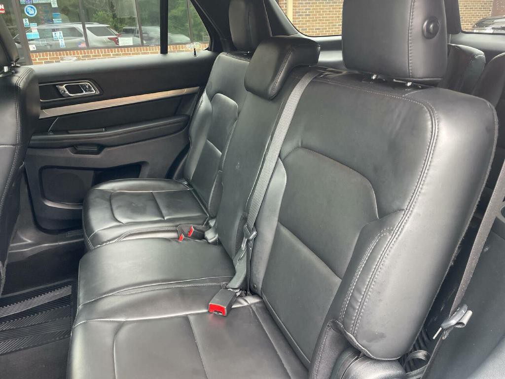 2019 Ford Explorer Image 25