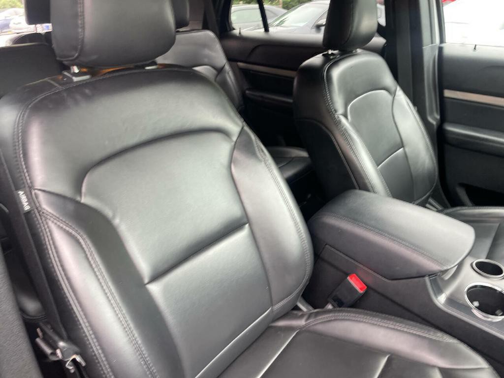 2019 Ford Explorer Image 30