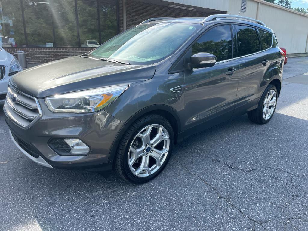 2019 Ford Escape Image 2