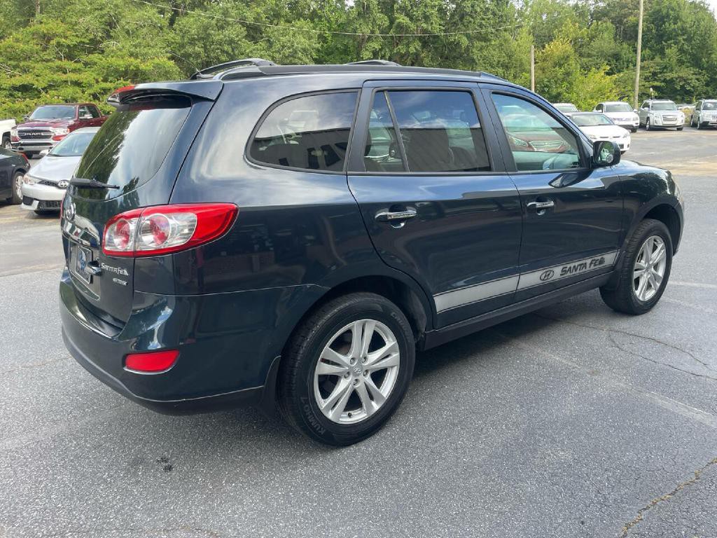 2011 Hyundai Santa Fe Image 6