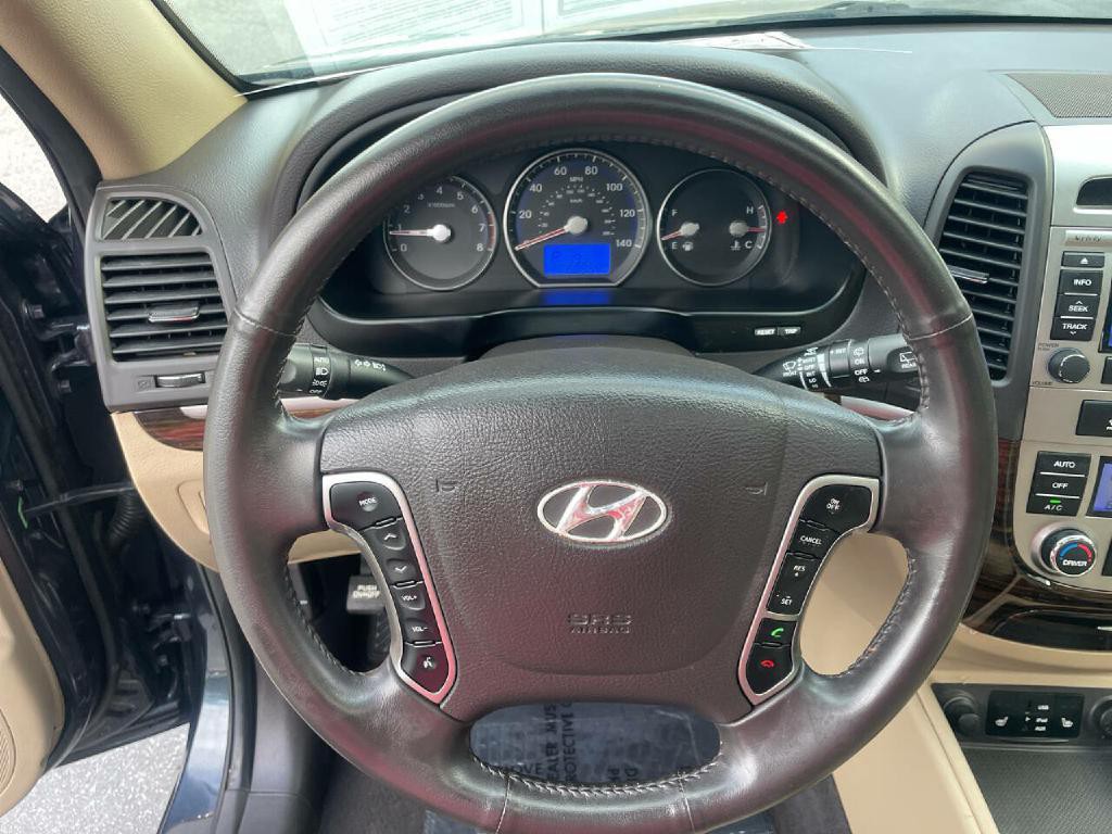2011 Hyundai Santa Fe Image 13
