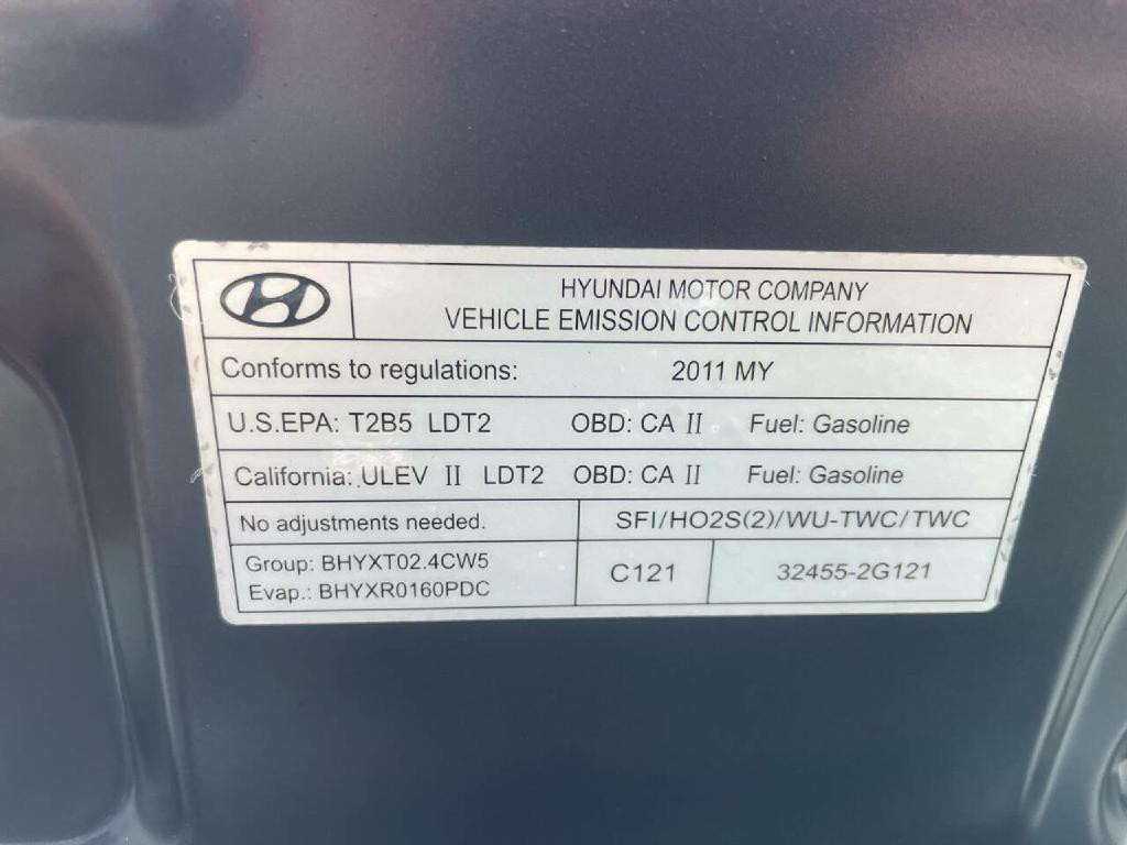 2011 Hyundai Santa Fe Image 33