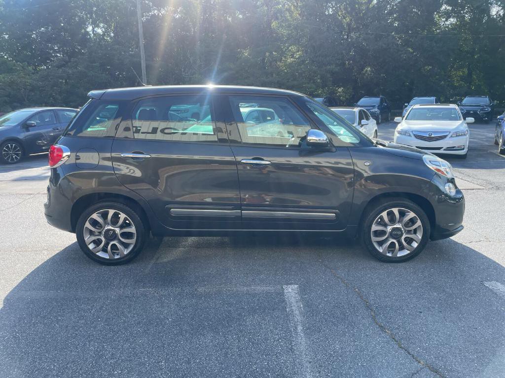 2015 FIAT 500L Image 4