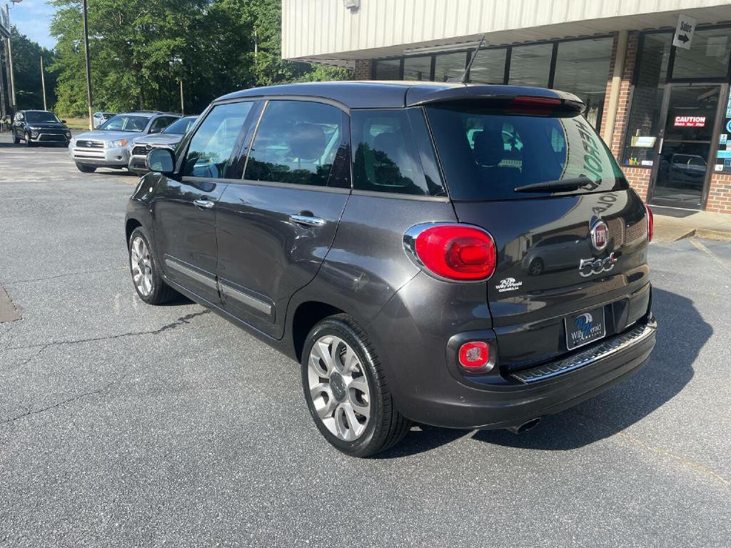 2015 FIAT 500L Image 7