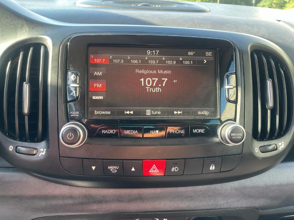2015 FIAT 500L Image 15