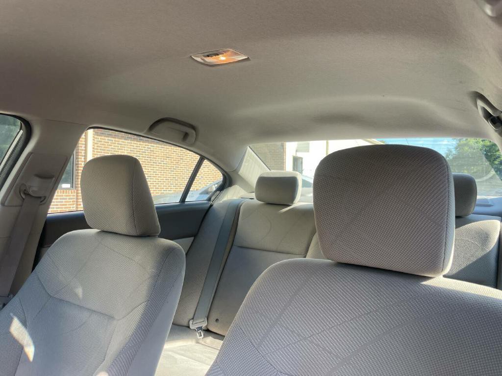 2012 Honda Civic Image 18