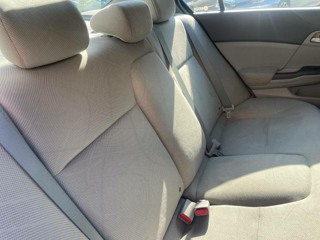 2012 Honda Civic Image 22
