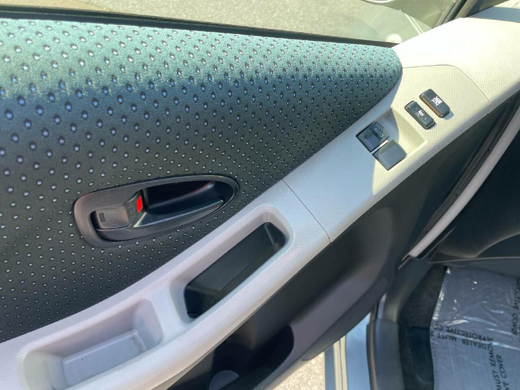 2008 Toyota Yaris Image 9