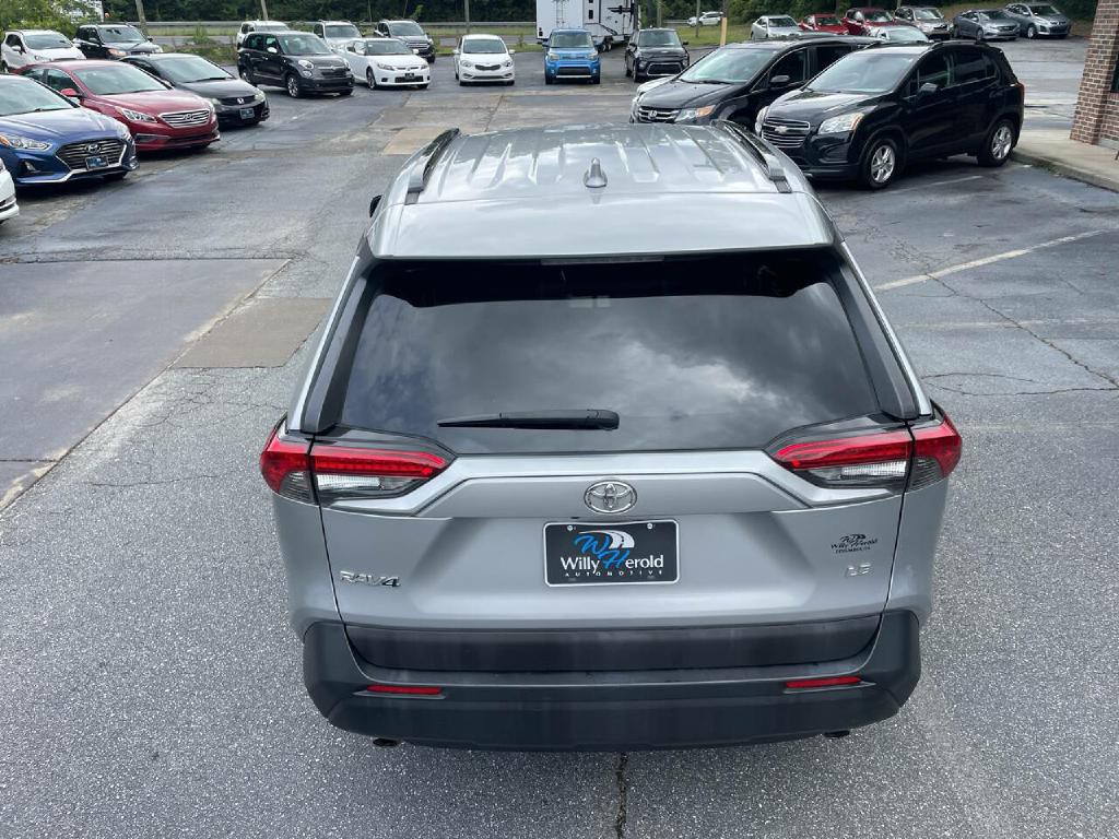 2019 Toyota Rav4 Image 9