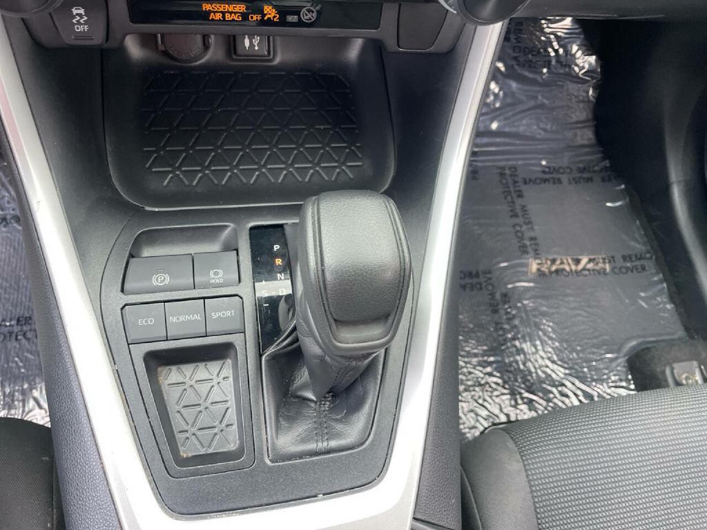 2019 Toyota Rav4 Image 18