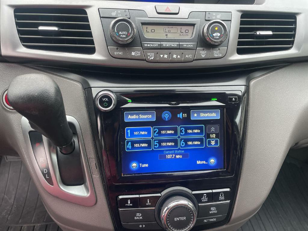 2014 Honda Odyssey Image 17