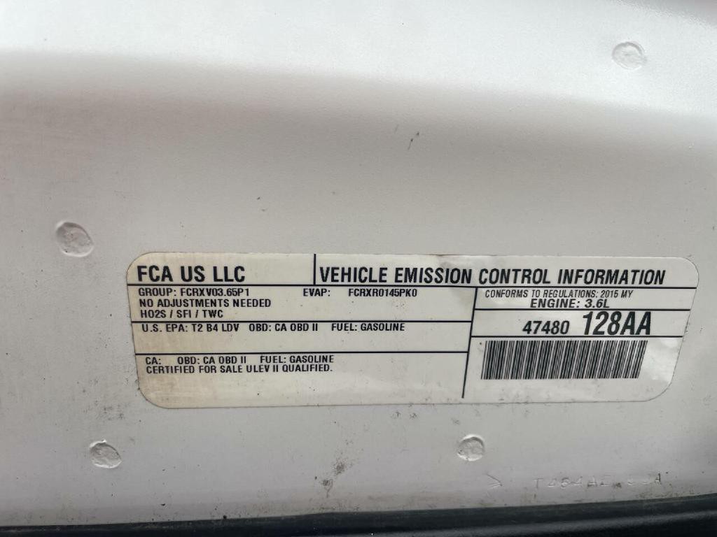 2015 Chrysler 300 Image 35