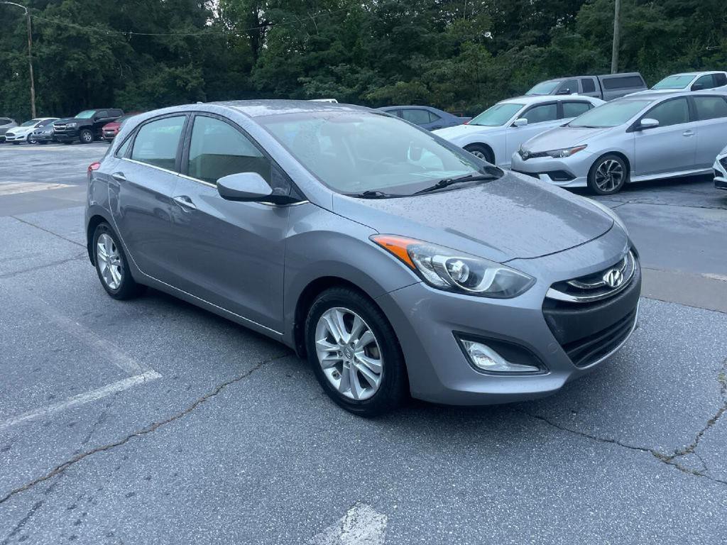 2013 Hyundai Elantra Image 4