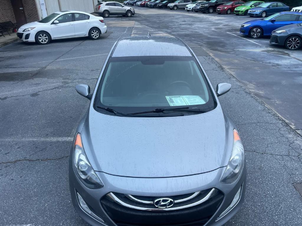 2013 Hyundai Elantra Image 10