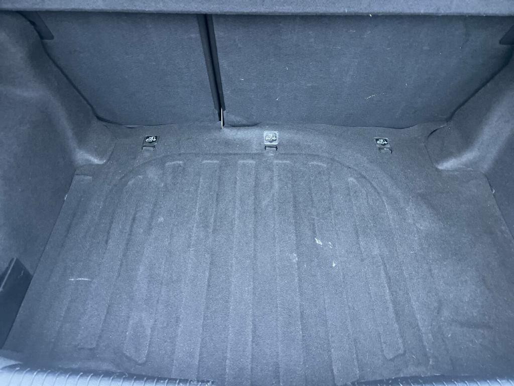 2013 Hyundai Elantra Image 29