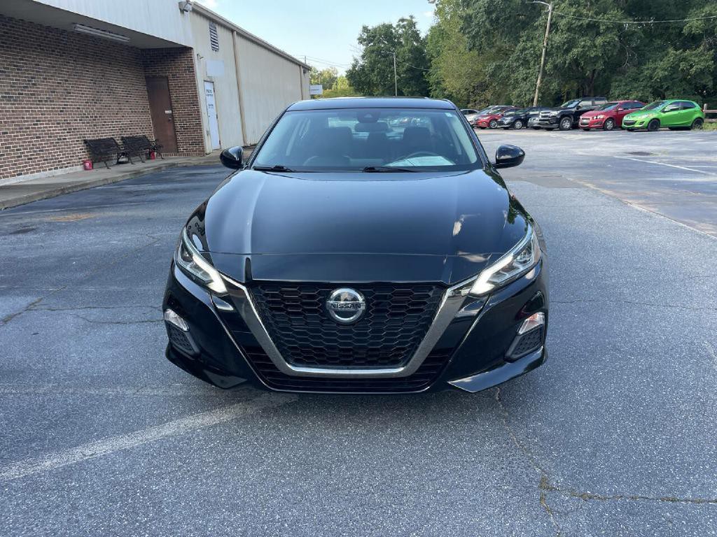 2020 Nissan Altima Image 3