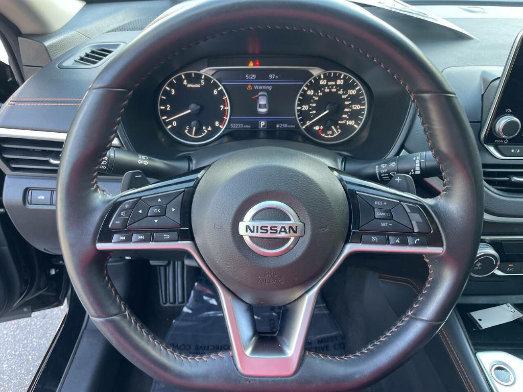 2020 Nissan Altima Image 13