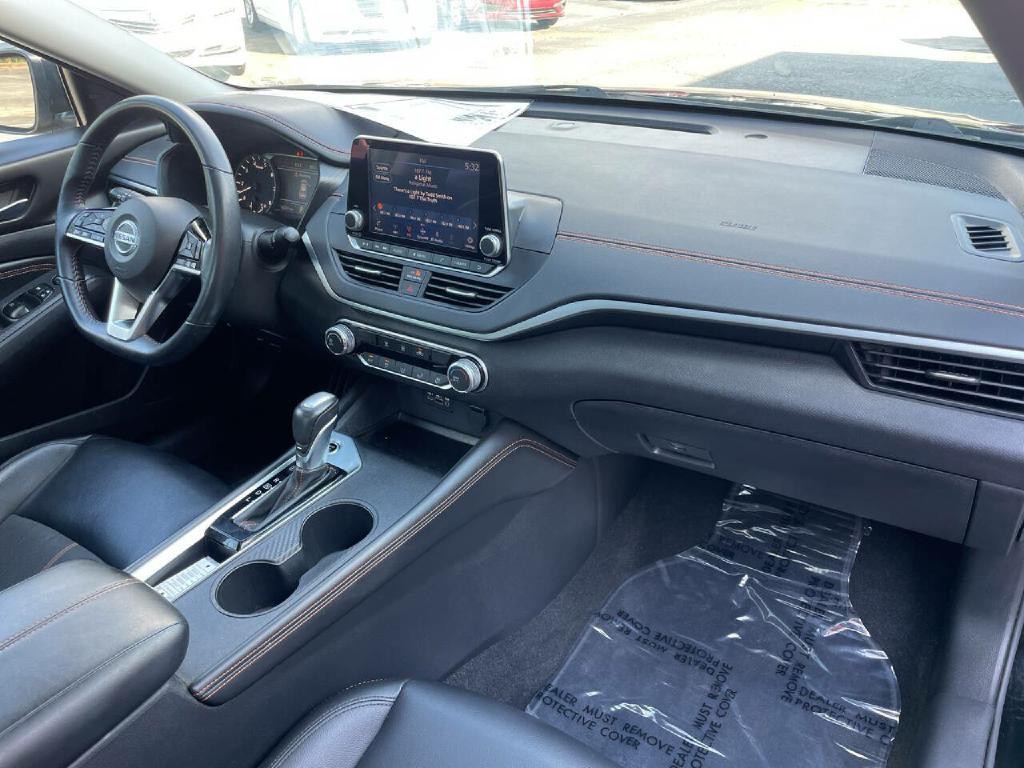 2020 Nissan Altima Image 26