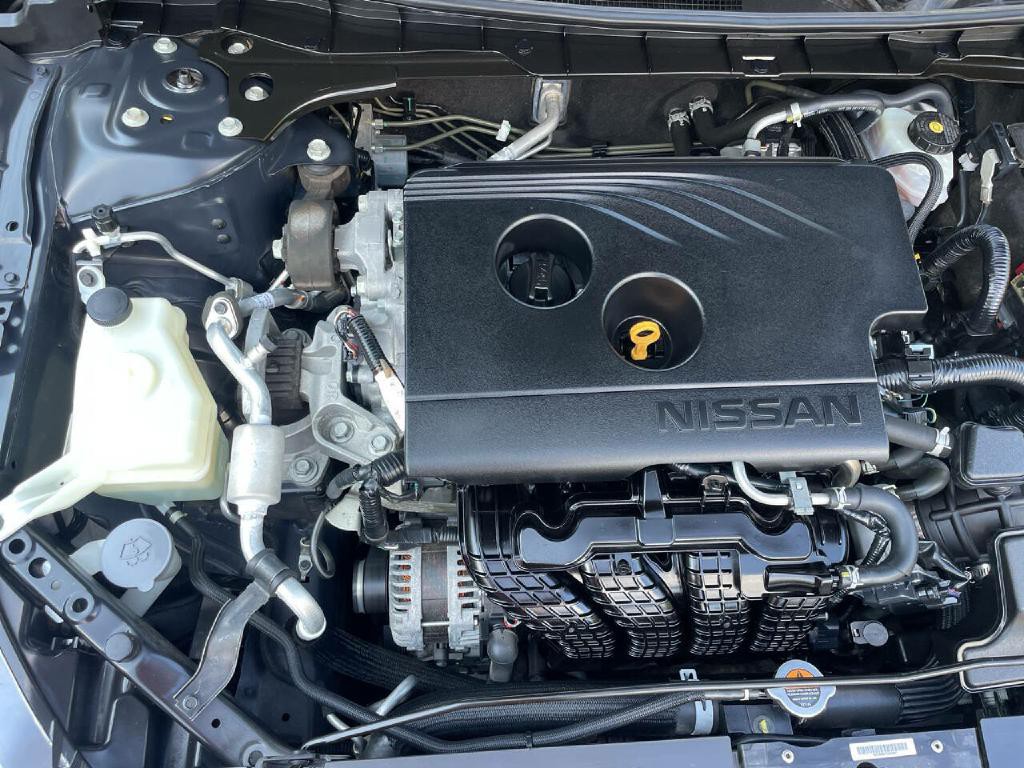 2020 Nissan Altima Image 32