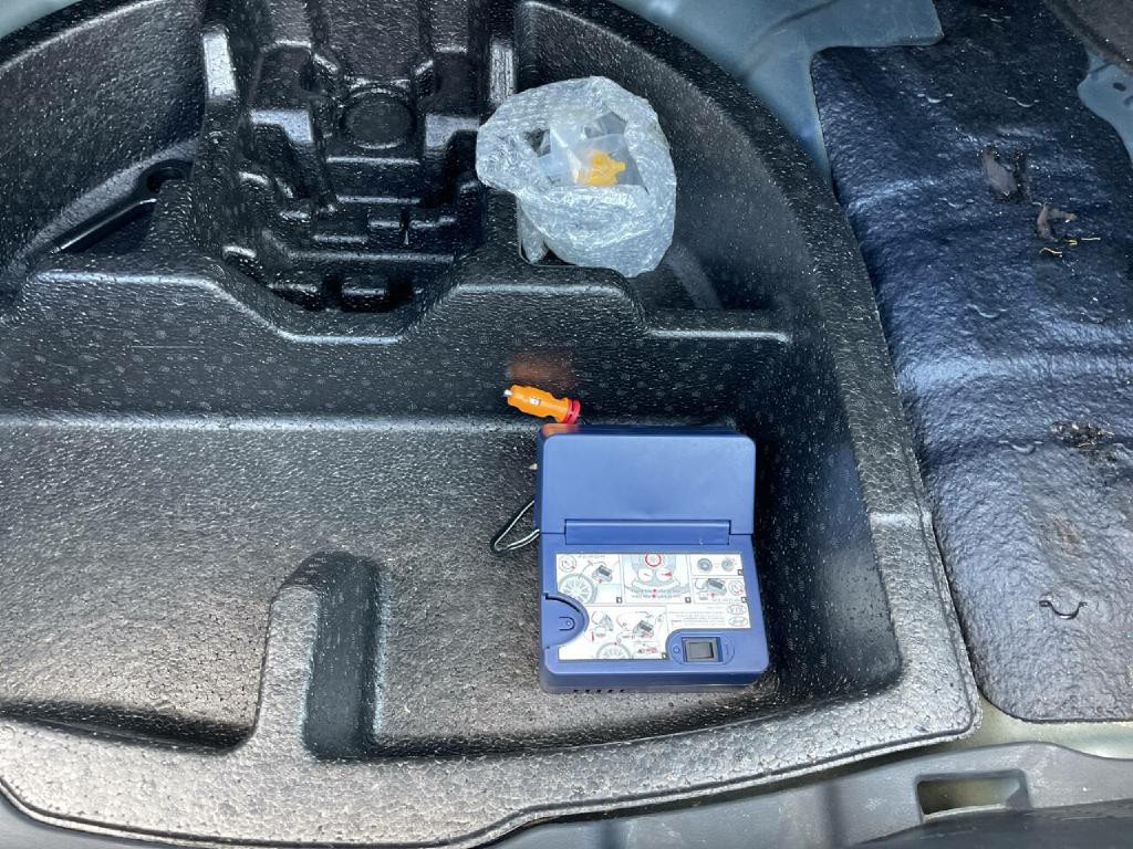 2013 Hyundai Elantra Image 27