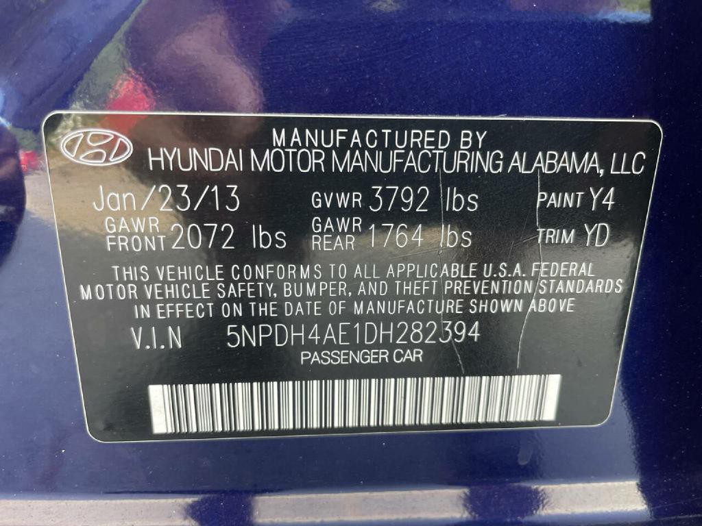2013 Hyundai Elantra Image 28