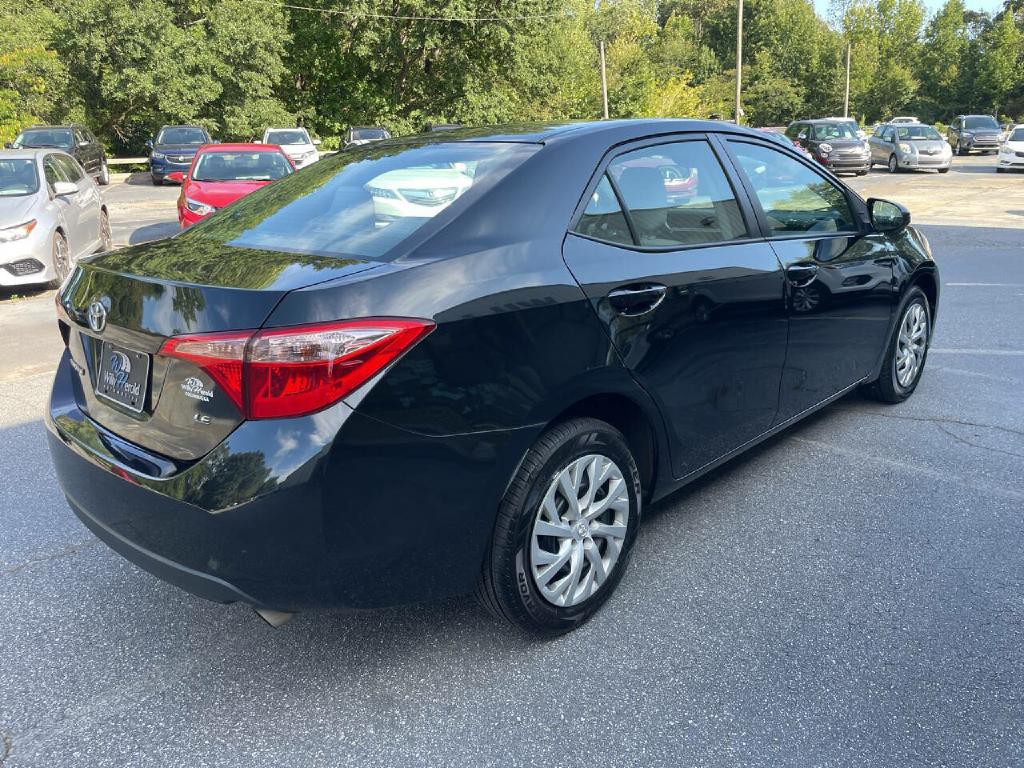 2017 Toyota Corolla Image 6