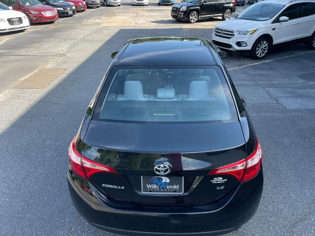 2017 Toyota Corolla Image 8