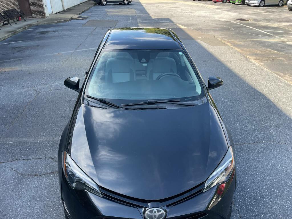 2017 Toyota Corolla Image 10