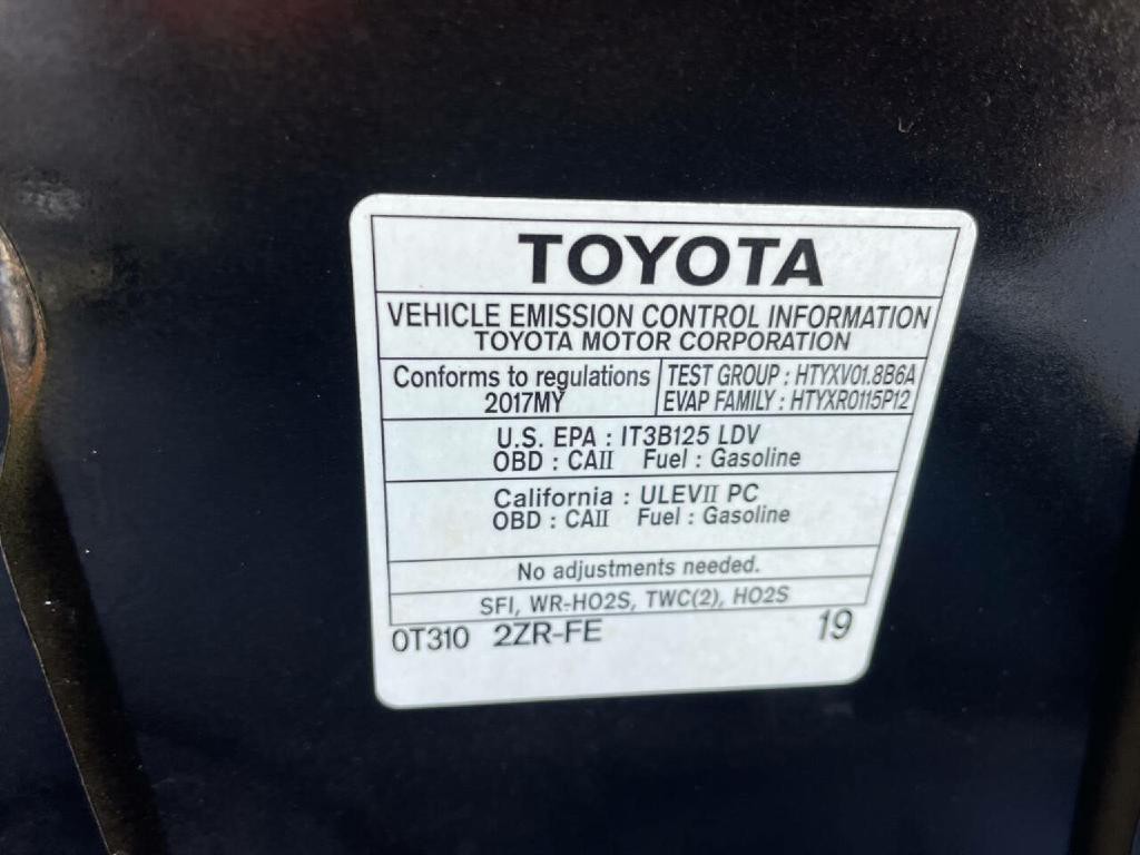 2017 Toyota Corolla Image 33