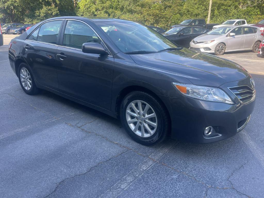 2011 Toyota Camry Image 4