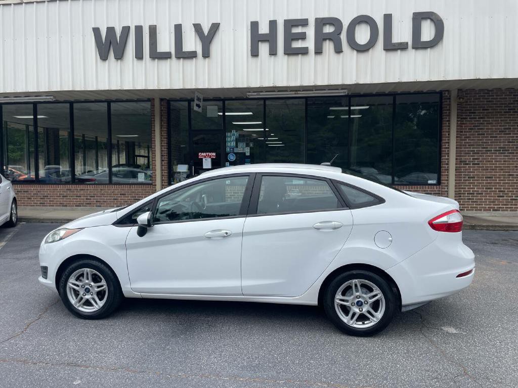 2019 Ford Fiesta Image 1