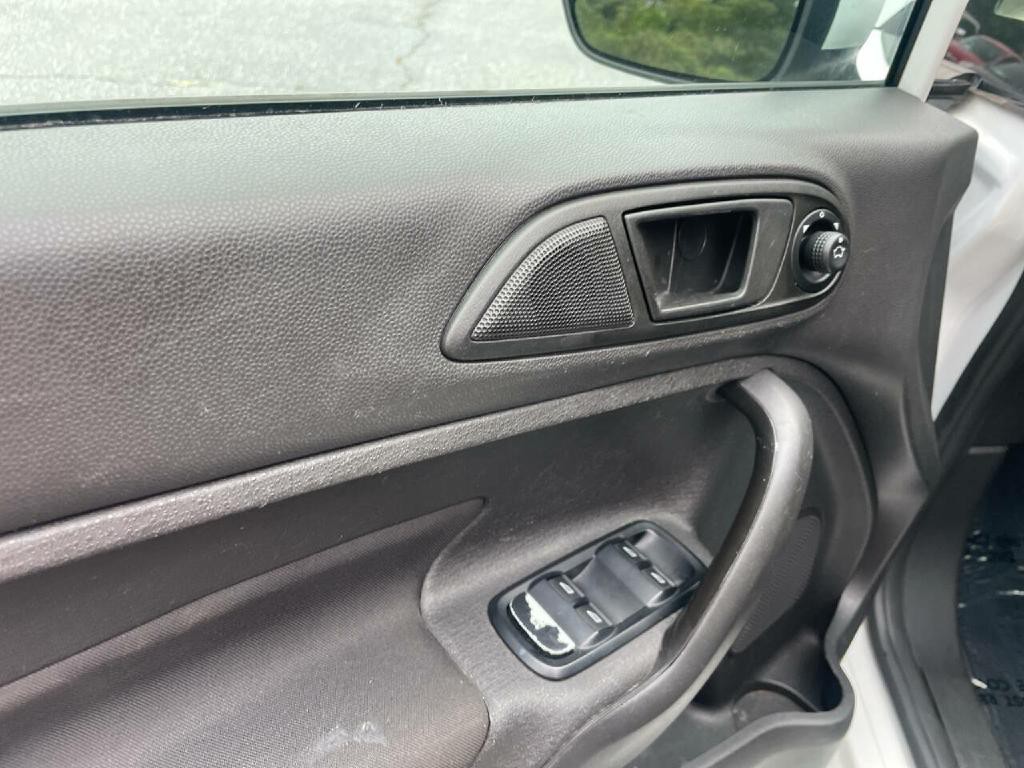 2019 Ford Fiesta Image 11